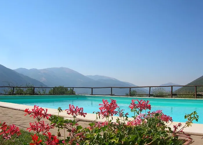 Roccagelli ファームステイ Vallo di Nera