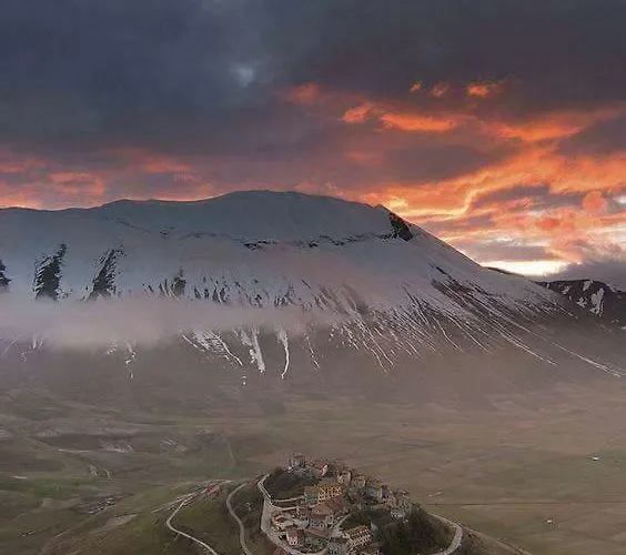 ファームステイ Roccagelli Vallo di Nera